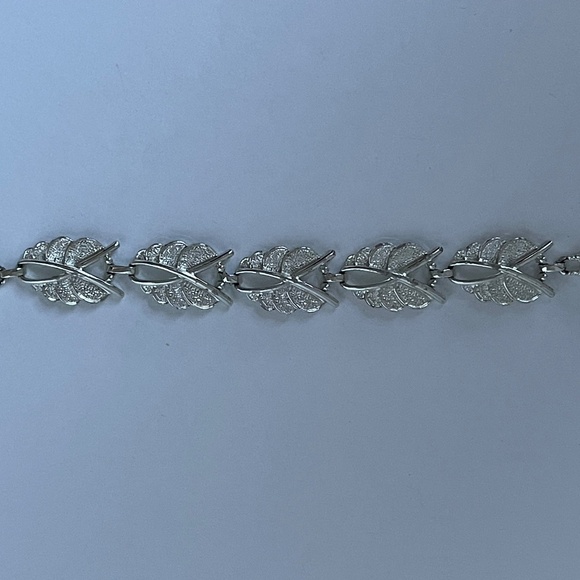 Necklace Earrings Bracelet Sarah Coventry Demi-Parure Vintage Silver Tone - Picture 8 of 16